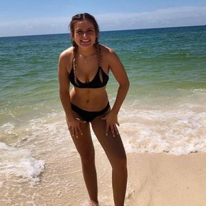 Meet your Posher, Cailey